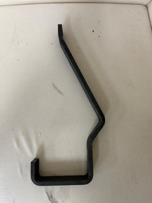 Valco HD Hen Trough Hanger